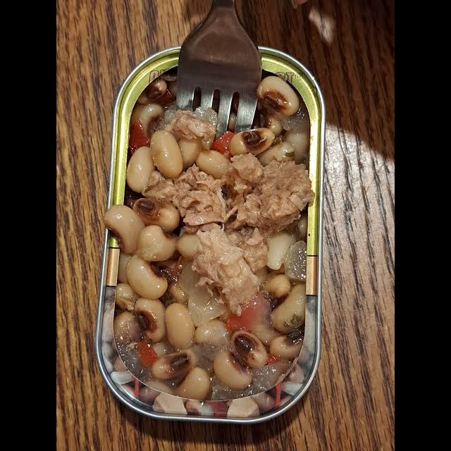 Tuna Salad With Black Eyed Peas