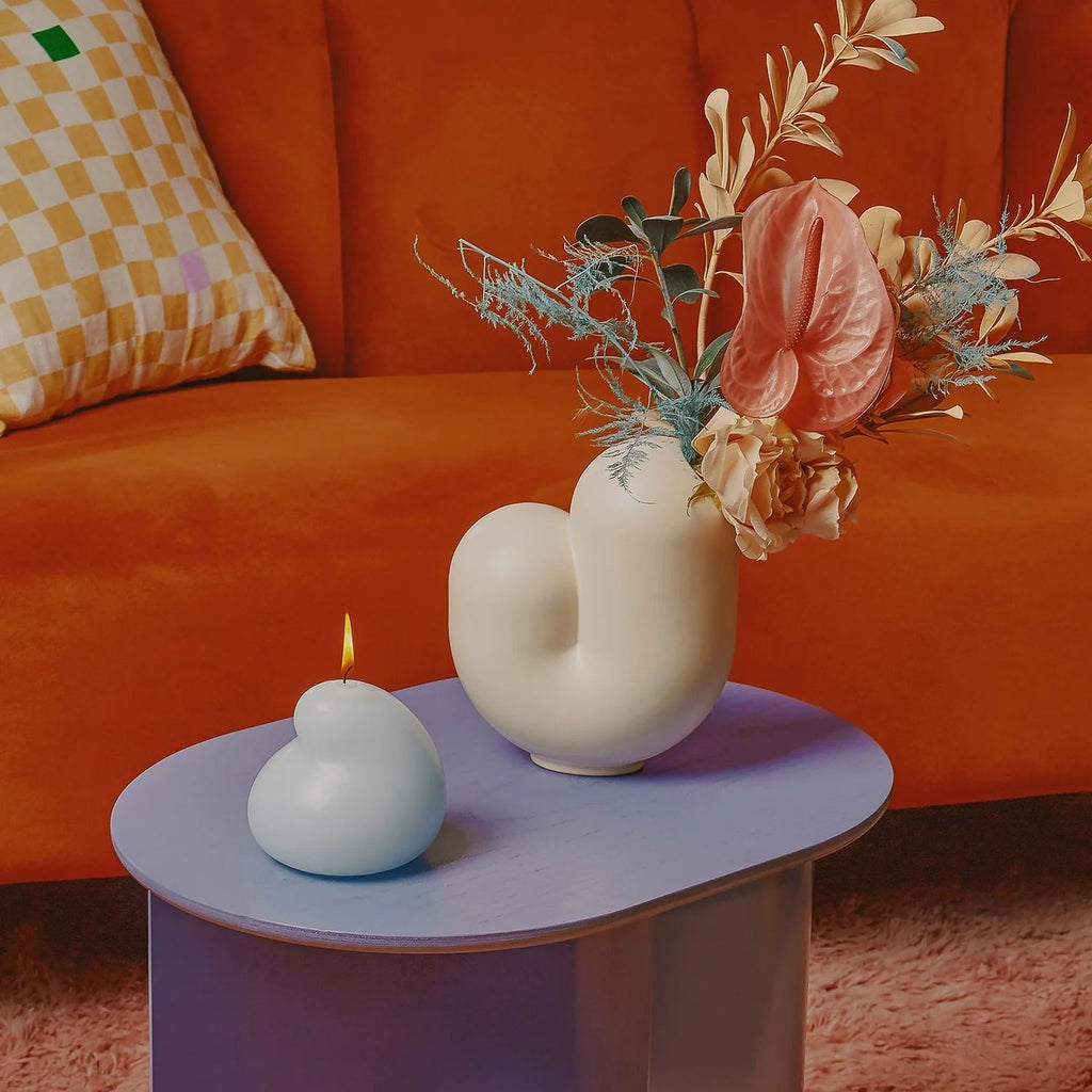 Kirby Vase - Jay (White)
