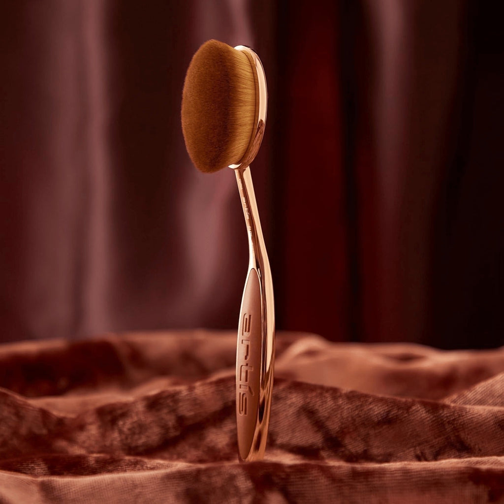 Elite Oval 7 Makeup Brush - Rose Gold