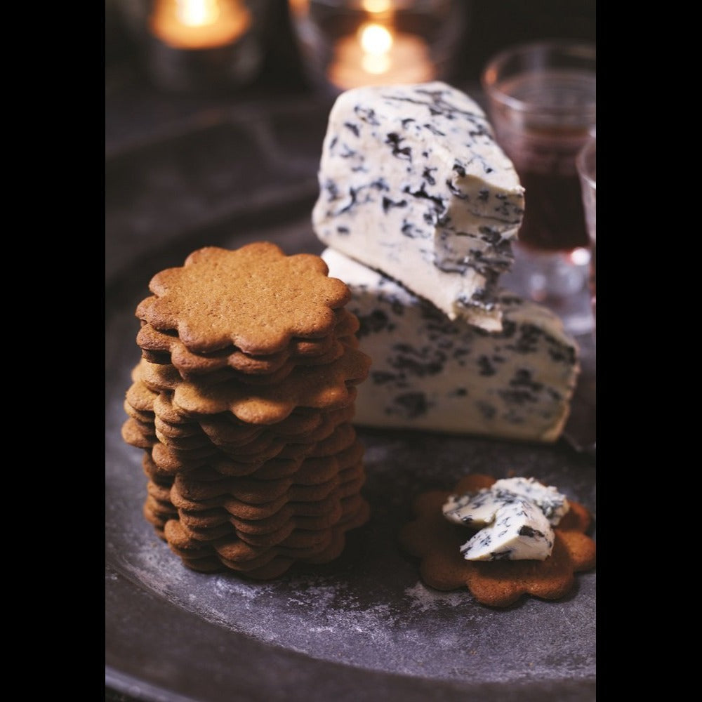 Almond Cinnamon Swedish Thins