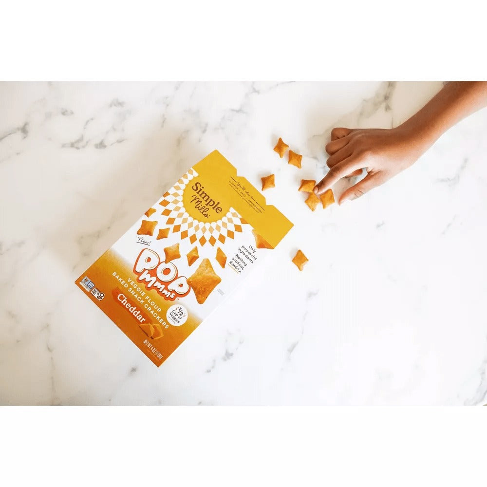 Cheddar Baked Snack Crackers