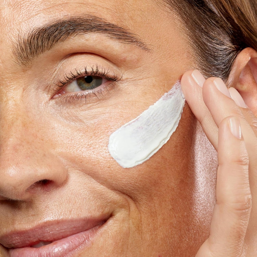 Future Renew Damage Reversal Day Cream SPF 25