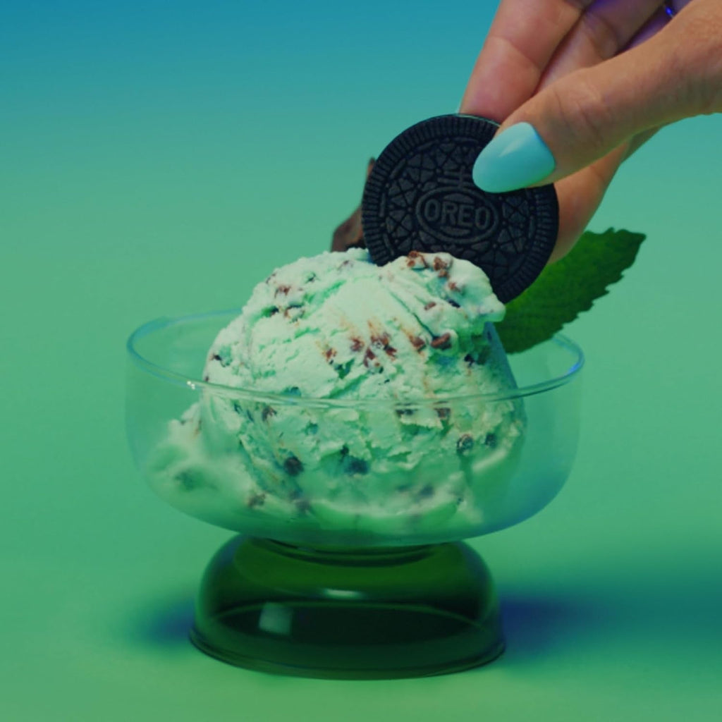 Thins Mint Flavored Cream Creme Chocolate Sandwich Cookies
