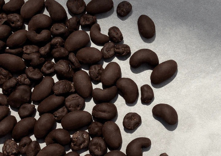 Dark Chocolate Covered Cashew & Vanilla Bean Hunks