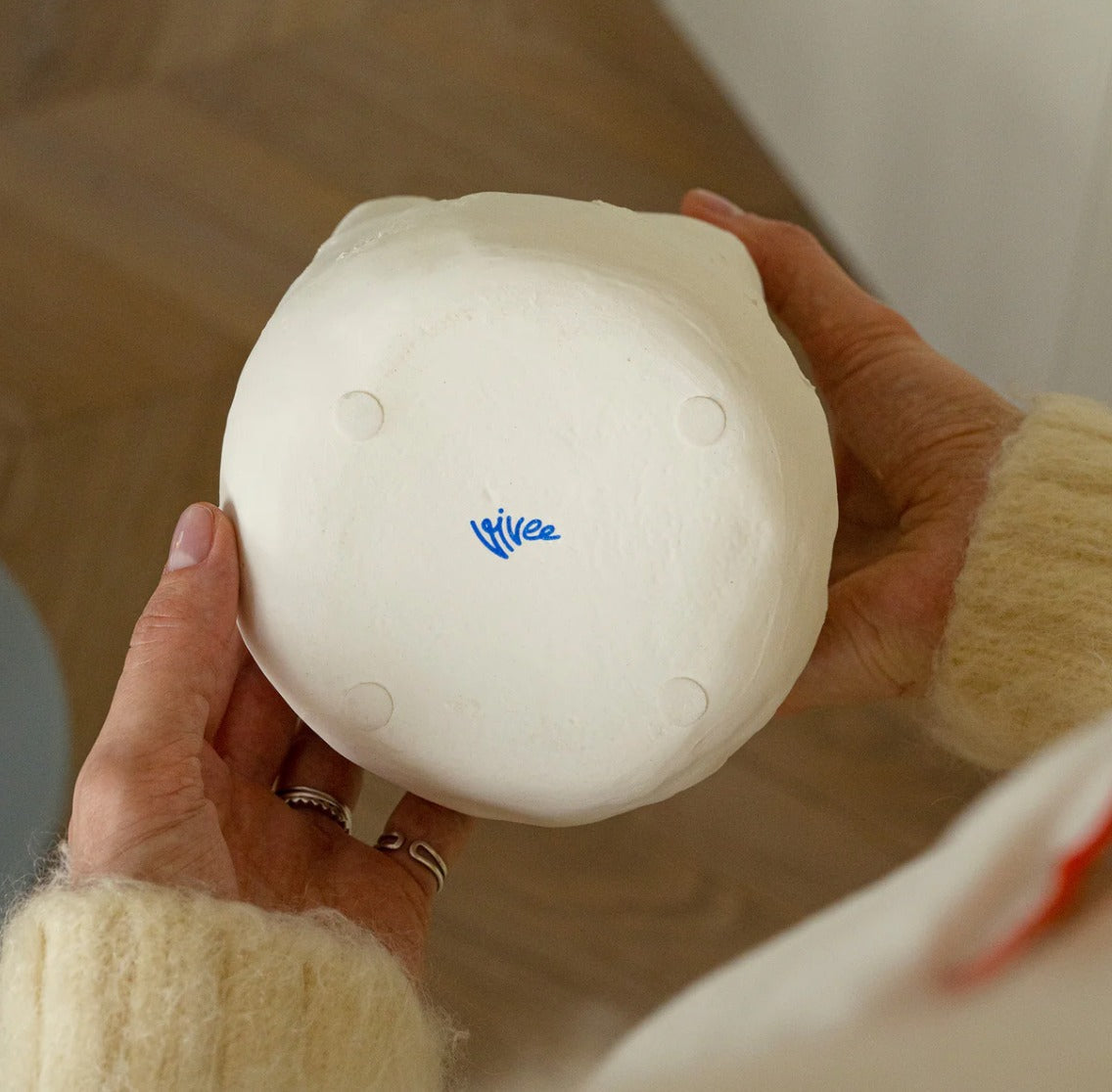 Georgia White Porcelain Vase
