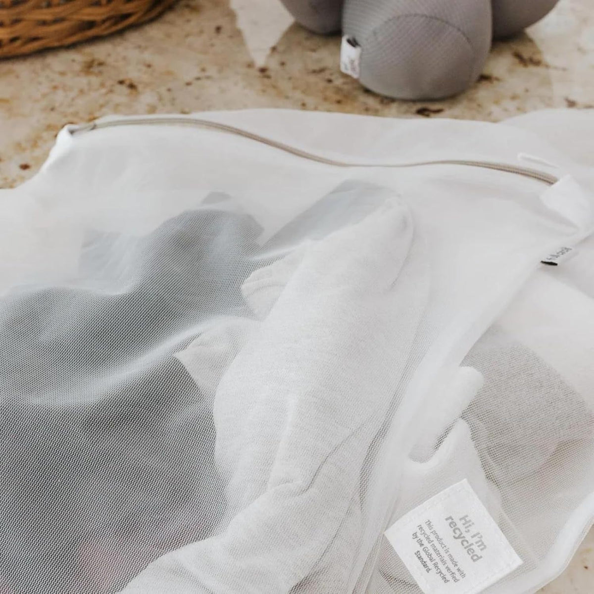 Recycled Mesh Laundry Bags - White (4 CT)