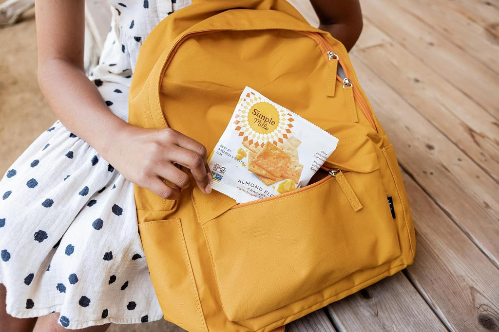 Almond Flour Crackers Farmhouse Cheddar Snack Pack (8 CT)