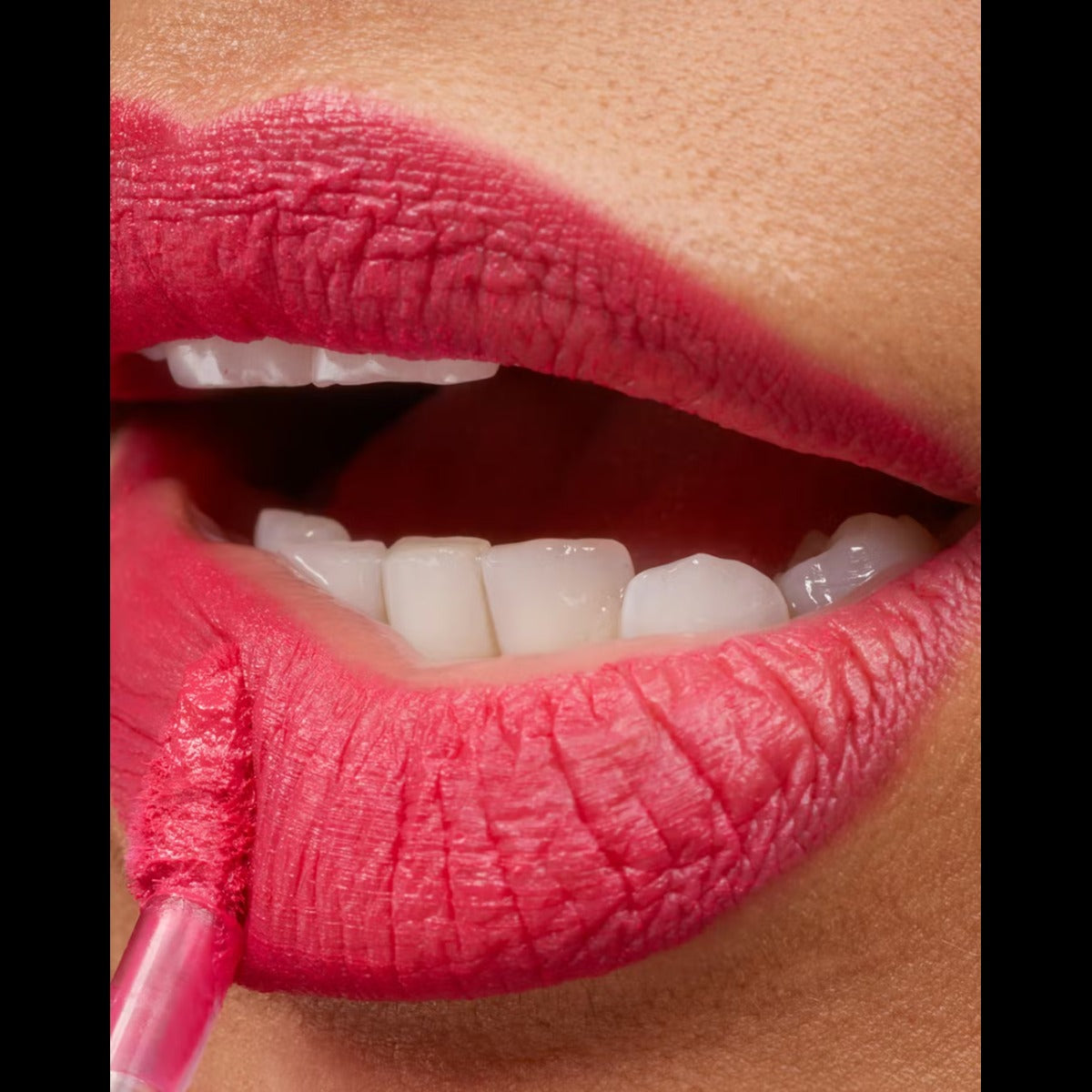 G Suit Soft Touch Lip Creme - Flip