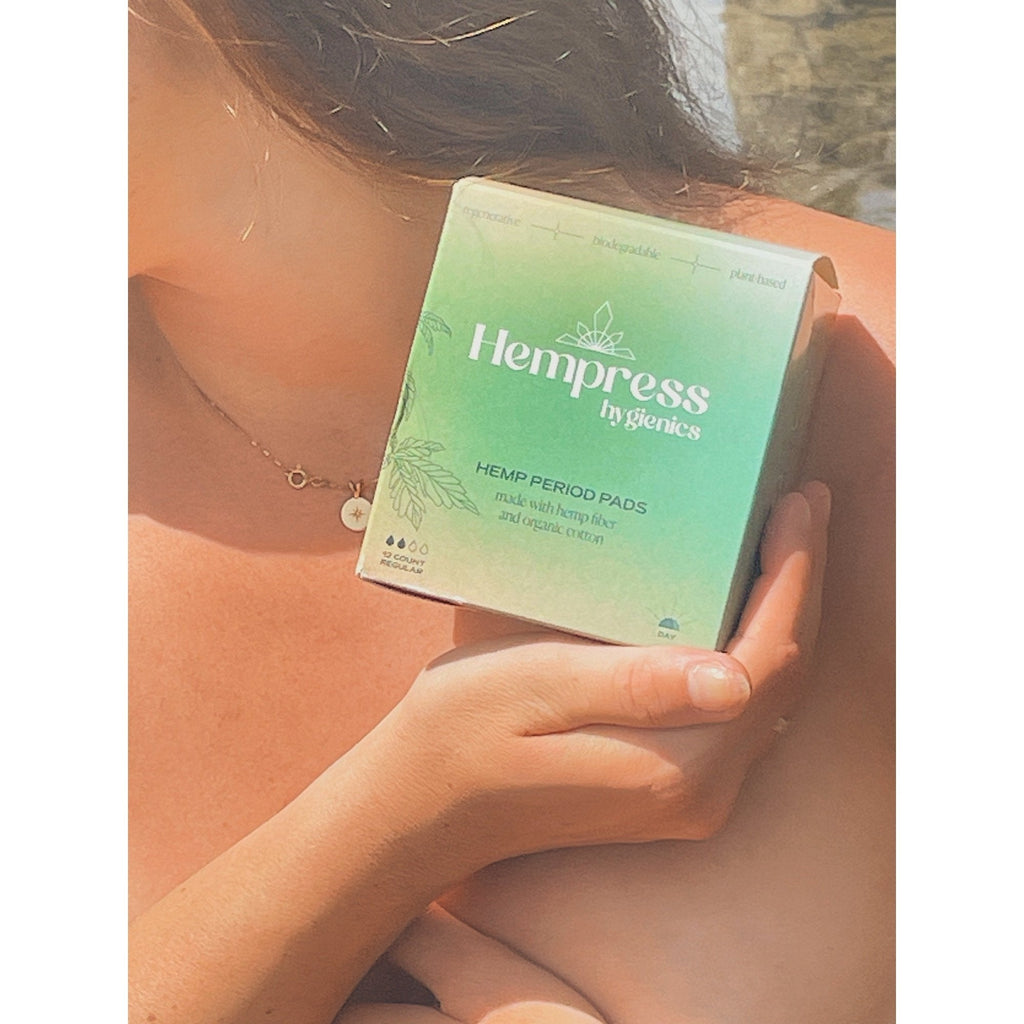 Hemp Day Regular Pads (12 CT)
