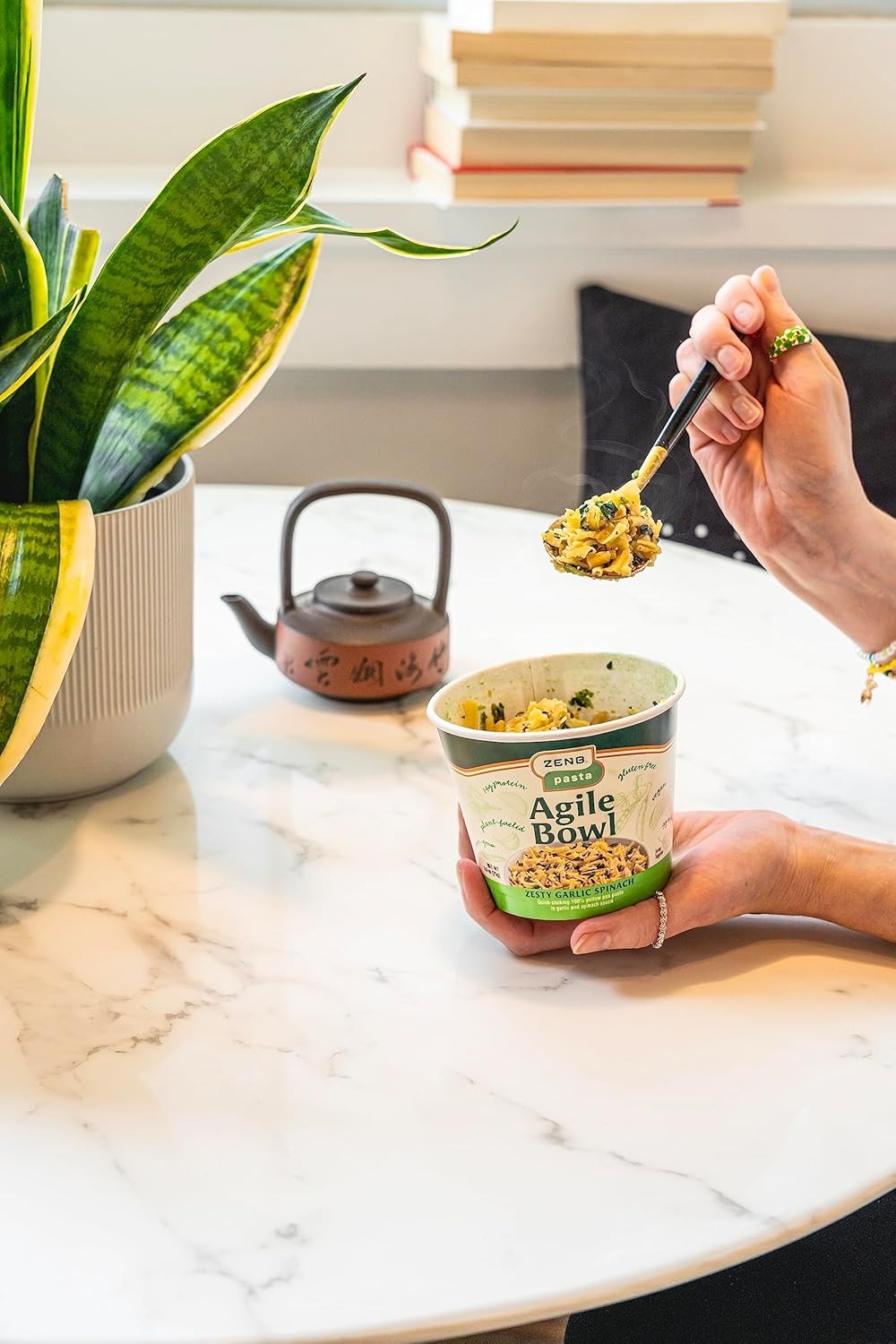 Zesty Garlic Spinach Agile Bowl
