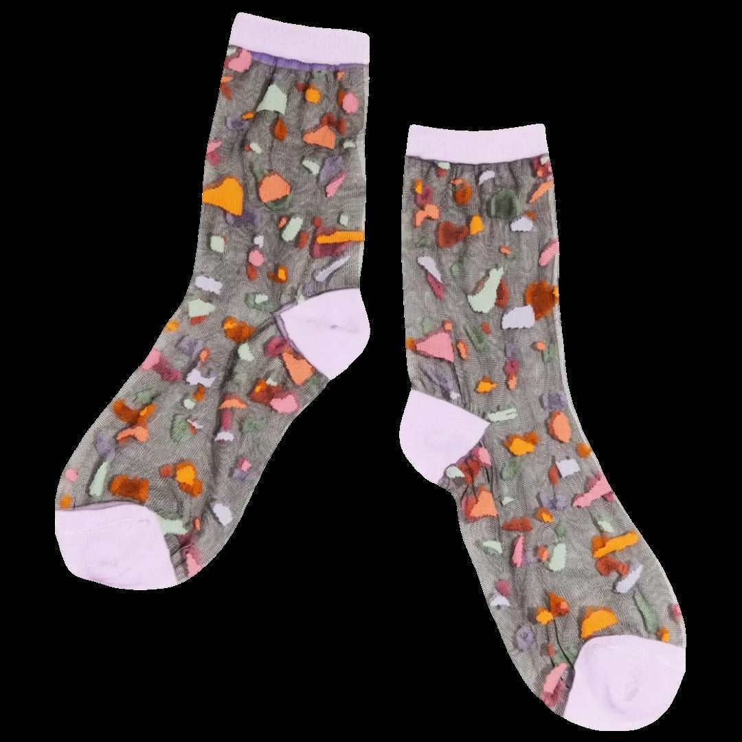 Sheer Socks in Fragments