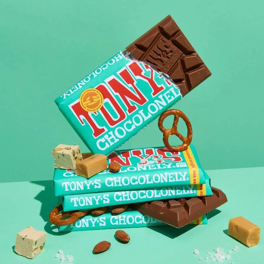 Caramel, Almond, Nougat, Pretzel & Sea Salt Milk Chocolate Everything Bar