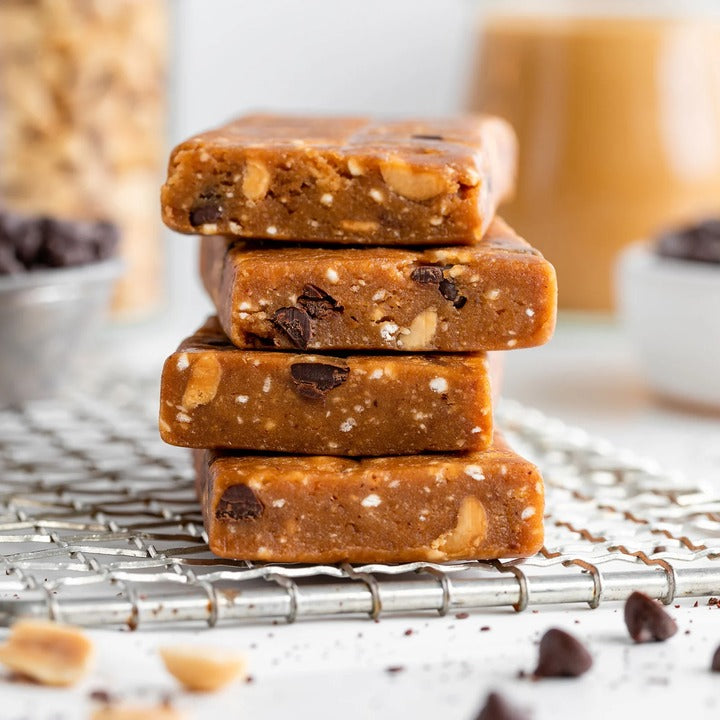 Peanut Butter Chocolate Chip Macrobar (12 Pack)